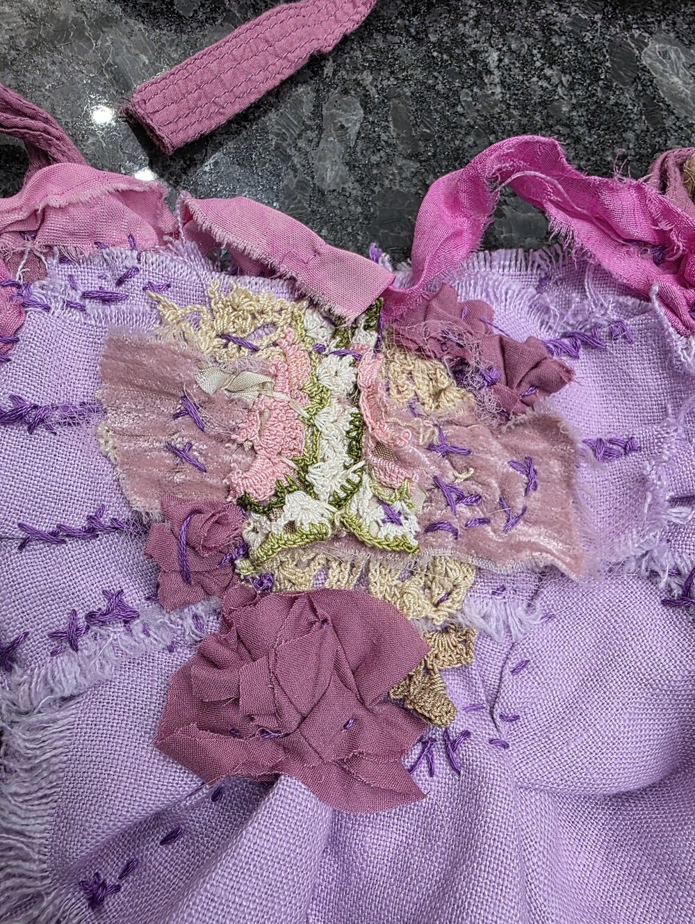 "Reserved" JABOT🩷 MOSSIE ANNA ANNA ARTISAN DESIGN🩷 NWT - Picture 7 of 8